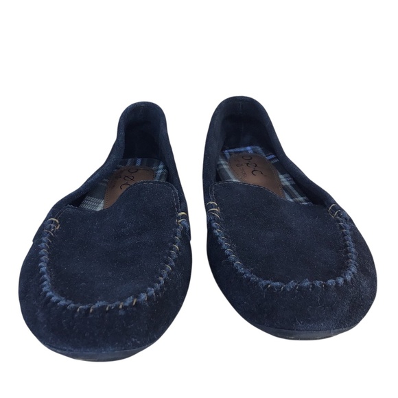 b.o.c. Black Moccasin Shoes - Picture 7 of 14